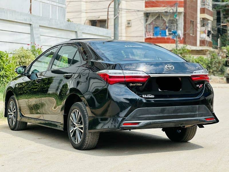 Toyota Corolla Altis 2021 Reg 2022 SR Black Colour B2B Orignal Brand 6