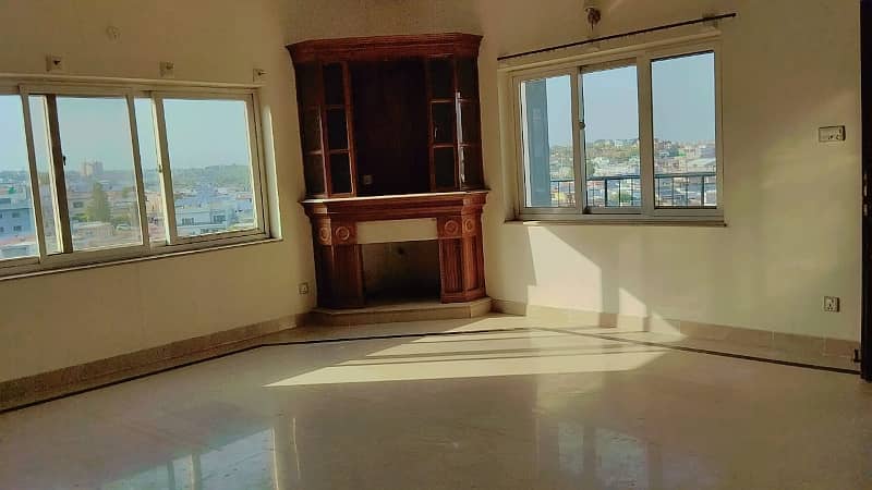 1 Kanal Beautiful Upper Portion Available For Rent In Dha Phase 1 Islamabad 0