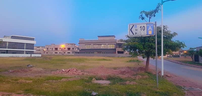 Best Location 10 Marla Plot Available For Sale In Bahria Town Block I Rawalpindi 16