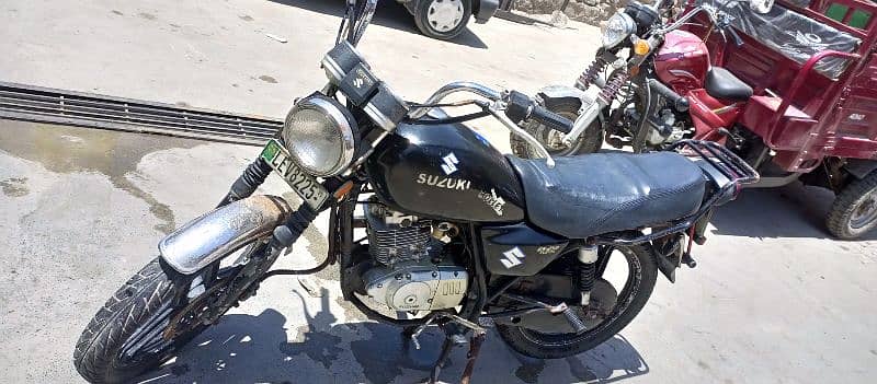 Suzuki GS 150cc urgent sell 4