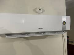 Gree 1.5 ton AC for sell