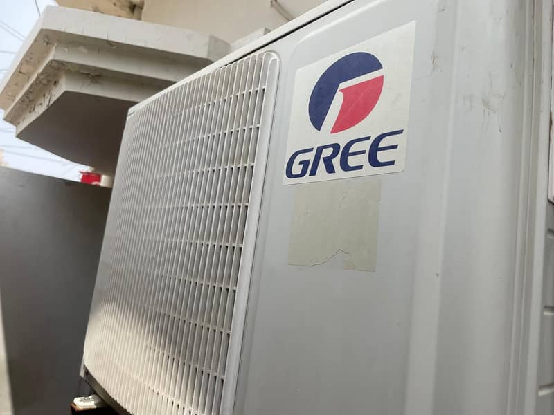 Gree 1.5 ton AC for sell 1