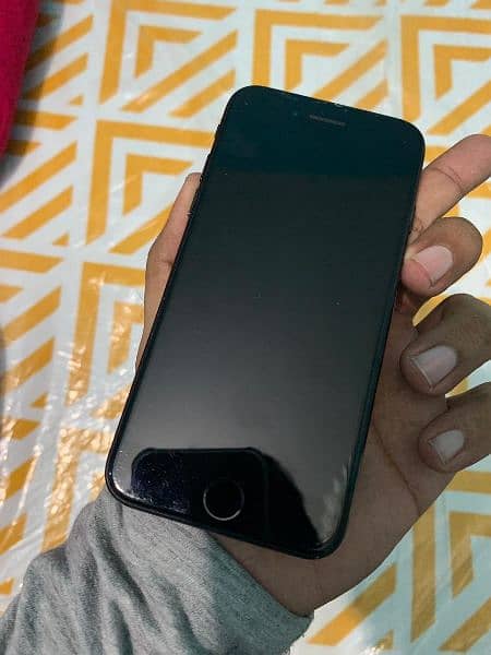 Iphone 7 32GB no pta 4