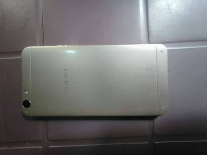 oppo A57 in used condition 5