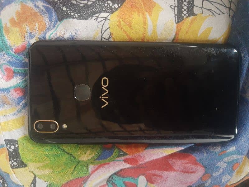 Vivo 4.64 with box 1