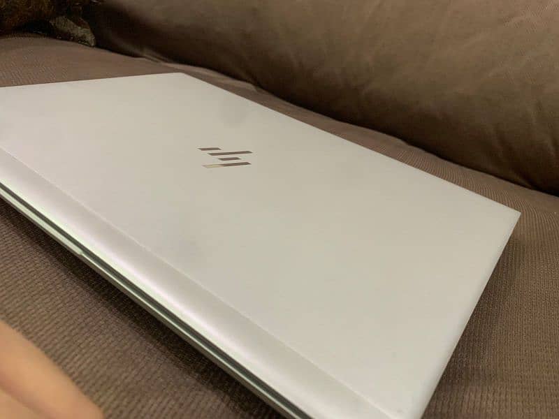 hp Elitebook 840 G6 1