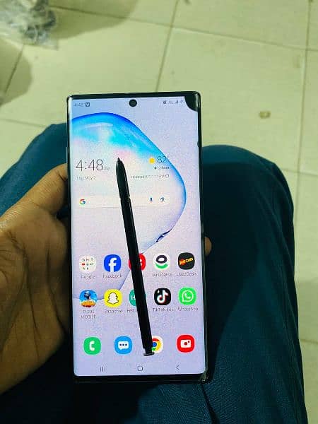 samsung galaxy note 10plus 12 /256 condition 10/9 betery 4300MAH 9