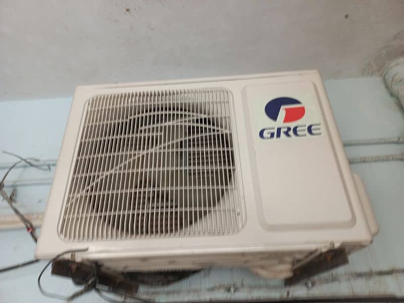 GREE 1.5 TON SPLIT AC 2