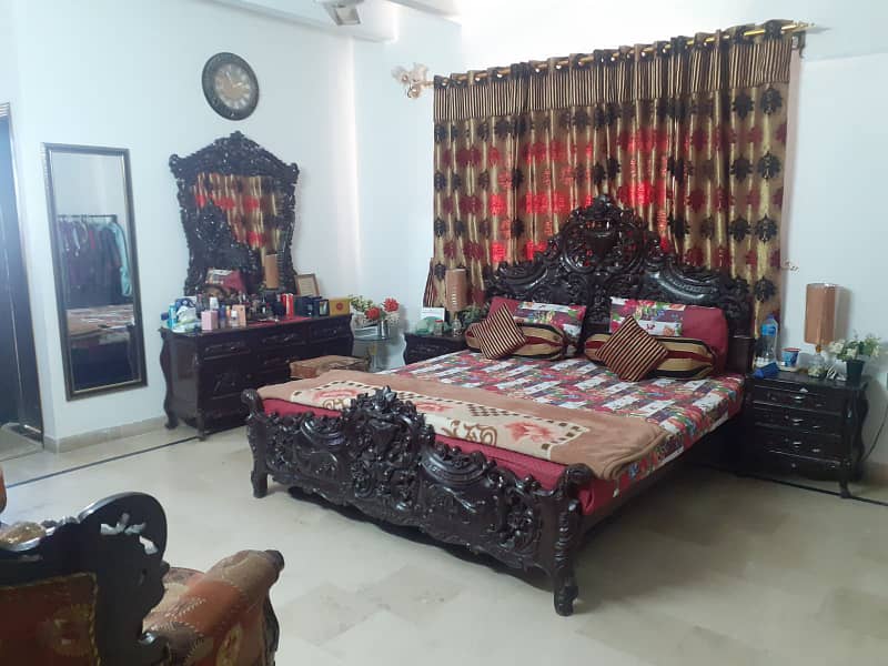 3 BED DRAWING & DINING 2nd FLOOR PORTION FOR RENT 2