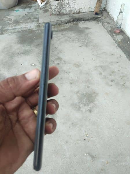 Vivo phone urgent sale 2 32 2