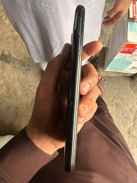 Huawei nova 7i for sale. 2