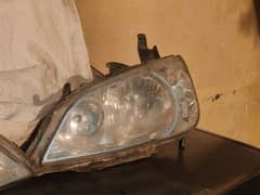 Honda civic 2005 head light/front lights