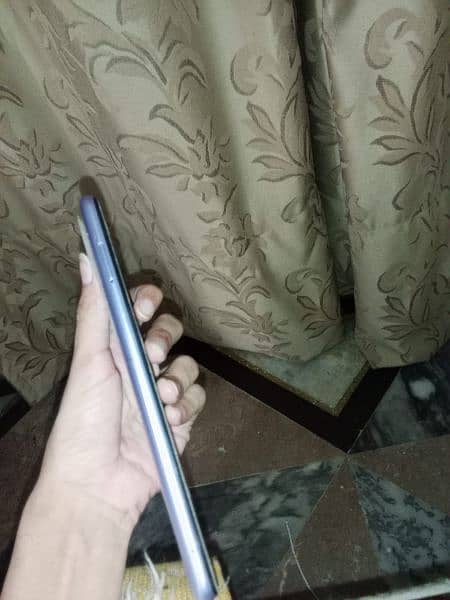 infinix note 10 with box and cover 2