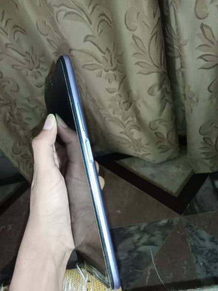 infinix note 10 with box and cover 3