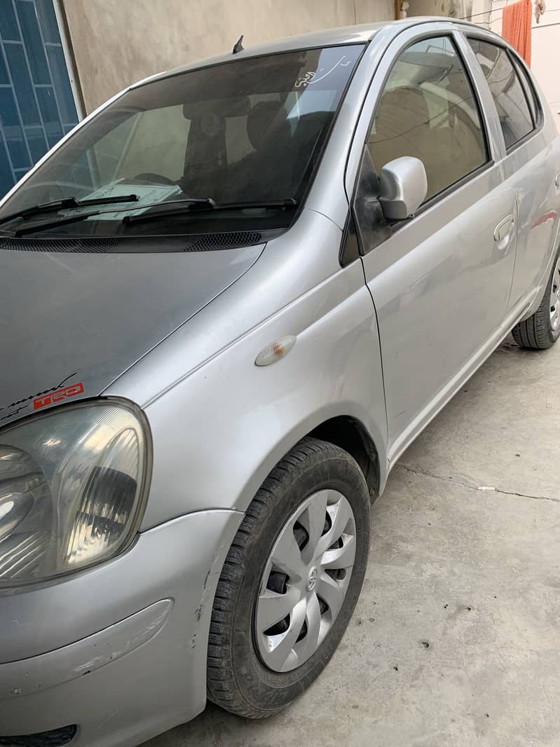 Toyota Vitz 2003 6