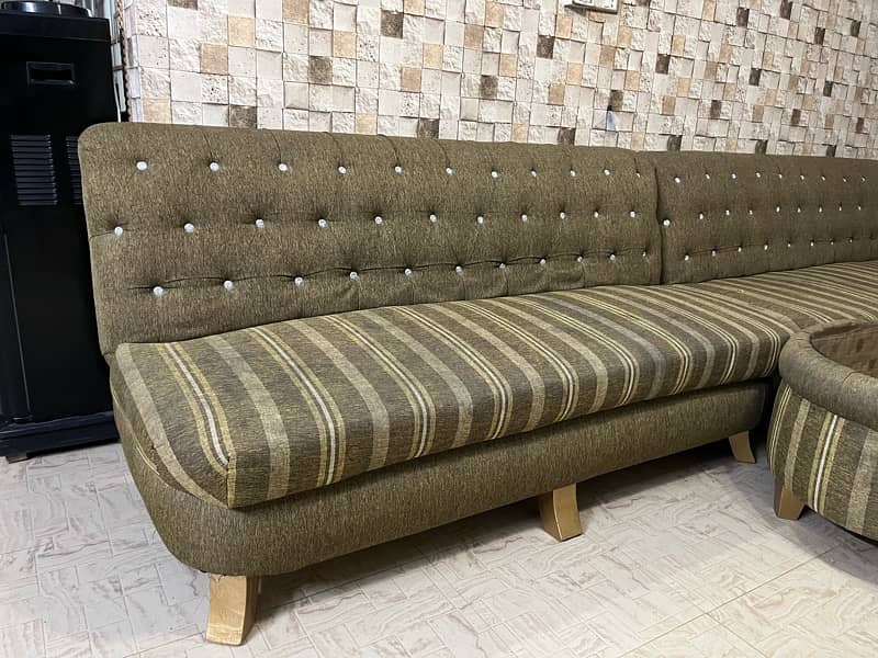 3 seater sofa x 2 ,with center table 2