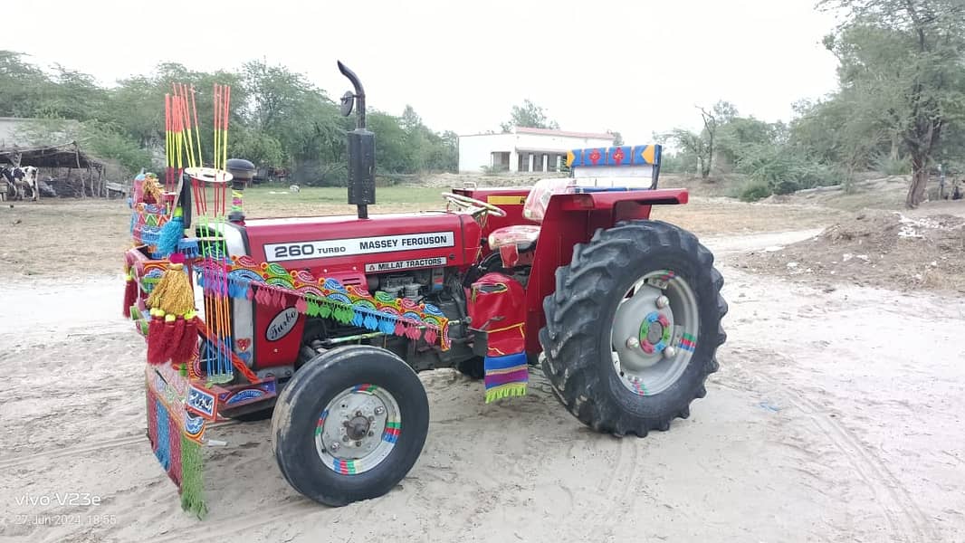 Tractor Massey Ferguson 260 Model 2010 6