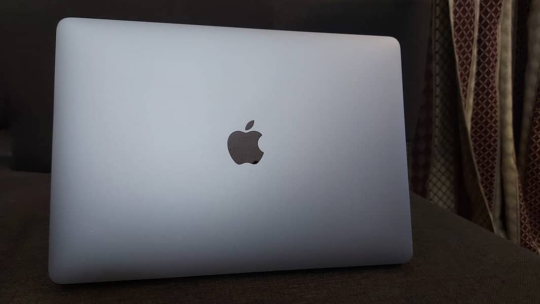 Macbook Pro 2017 13" non-touch bar for immediate sale 5