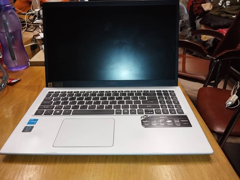 Acer Aspire 5 I3 11Generation 8GB /500 GB SSD 1