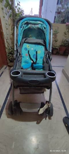 Baby Pram only 6Months used in UAE 0