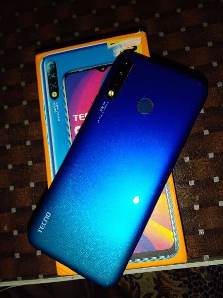 Tecno Spark 4 10