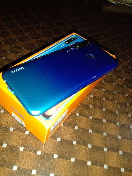 Tecno Spark 4 12