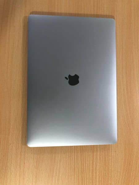 mac Book Pro 2016 0