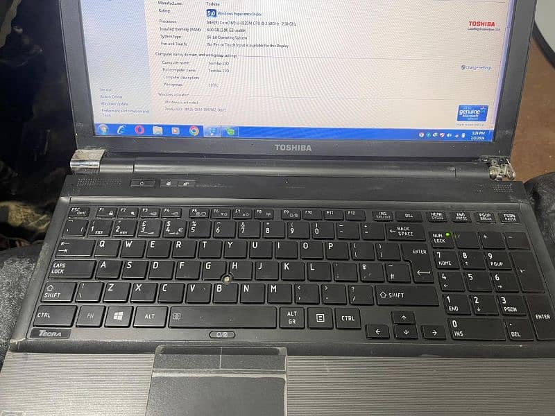 Toshiba core i3 4 gb ram 500 gb hard 2