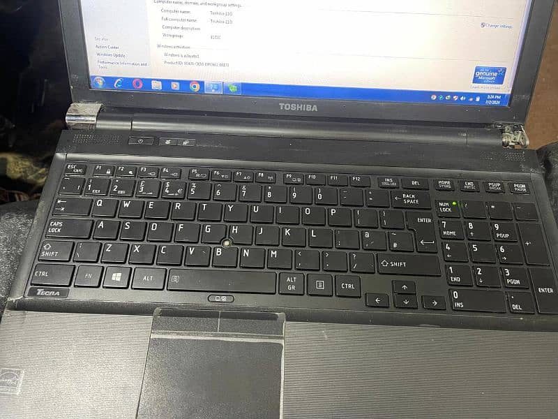 Toshiba core i3 4 gb ram 500 gb hard 3