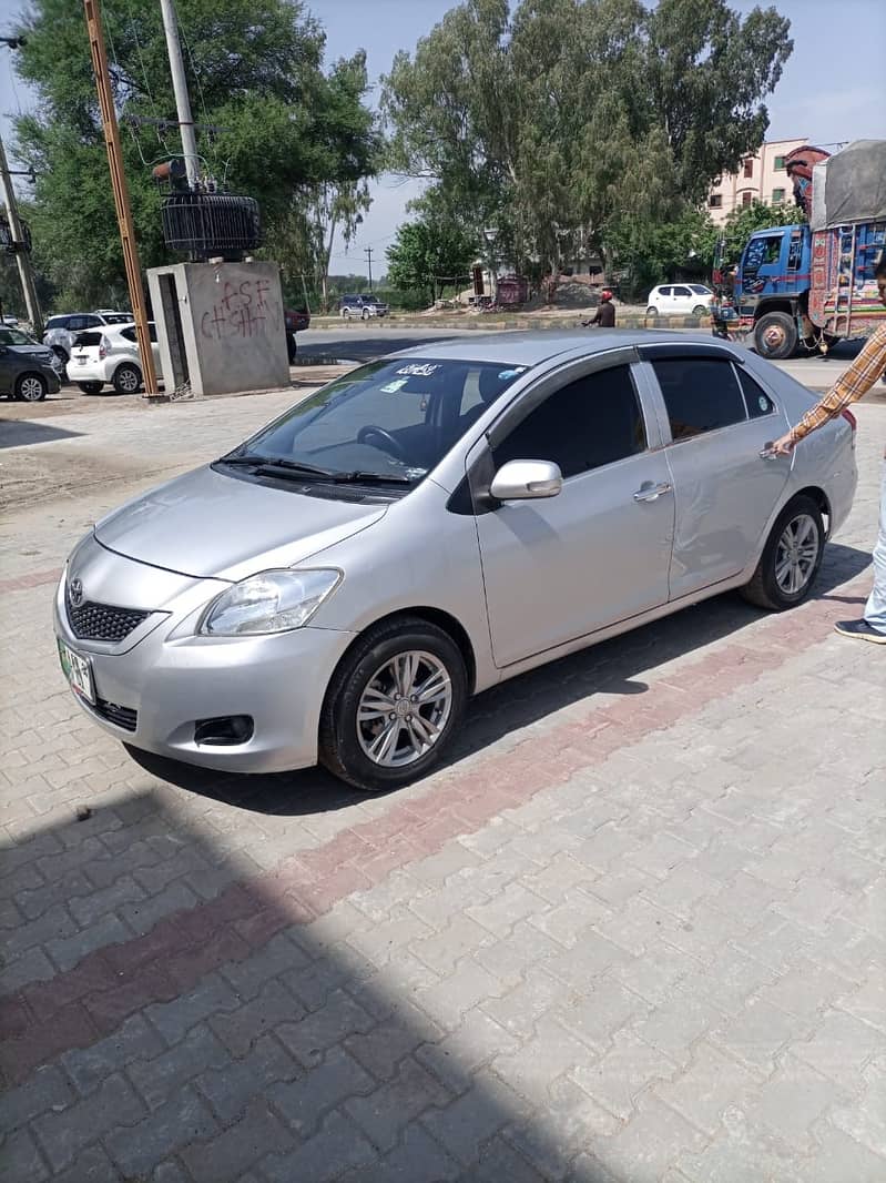 Toyota Belta 2013 4