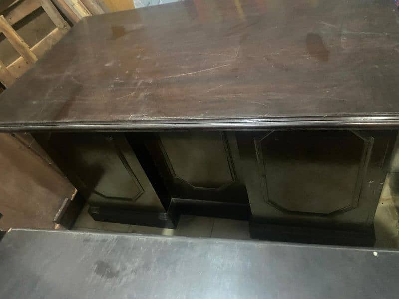 Selling office tables 2