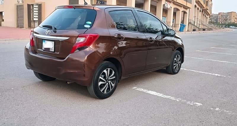 Toyota Vitz 2014 5