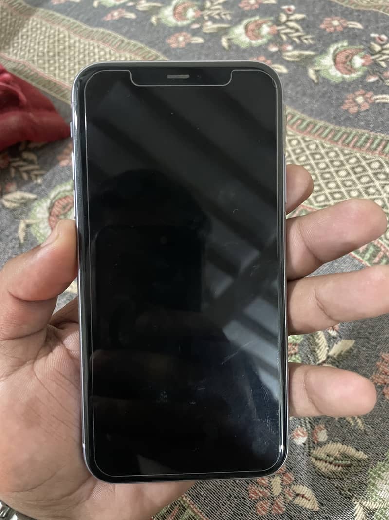 iphone 11 10by 10 condition 3