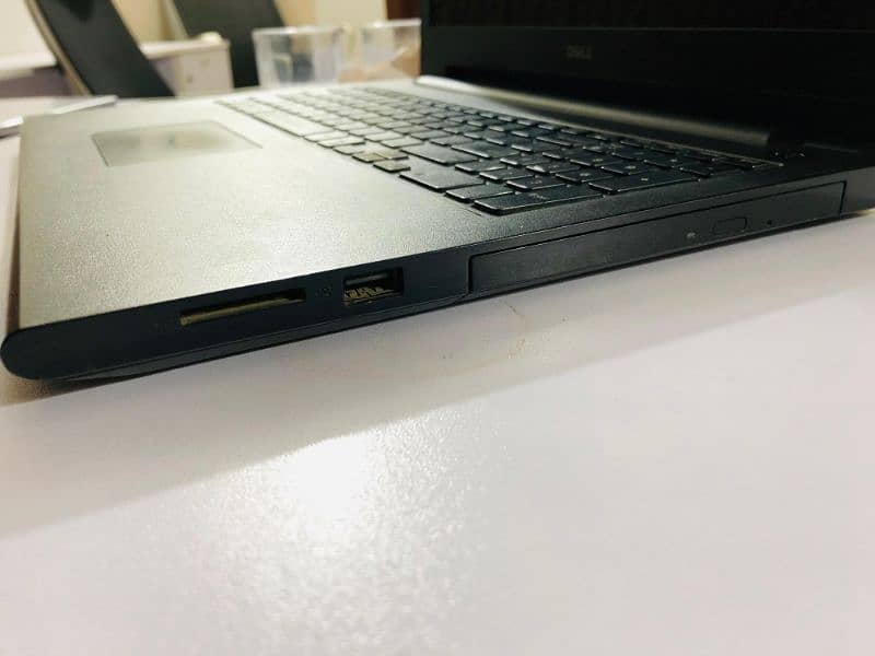 Dell Laptop 7