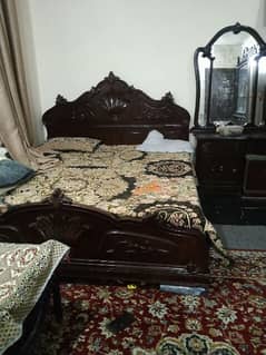 Chenioti bed set