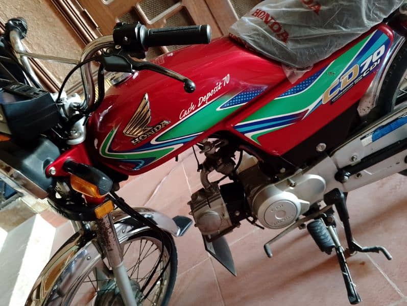 Honda Cd70 2017 Available in a New Condition Full Lush Bike 4