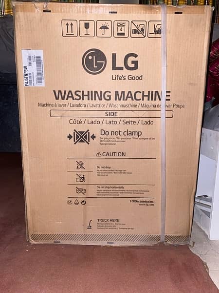 LG Automatic Front Load 'F4J5TNP3W' (8 Kg) White Washing Machine 0