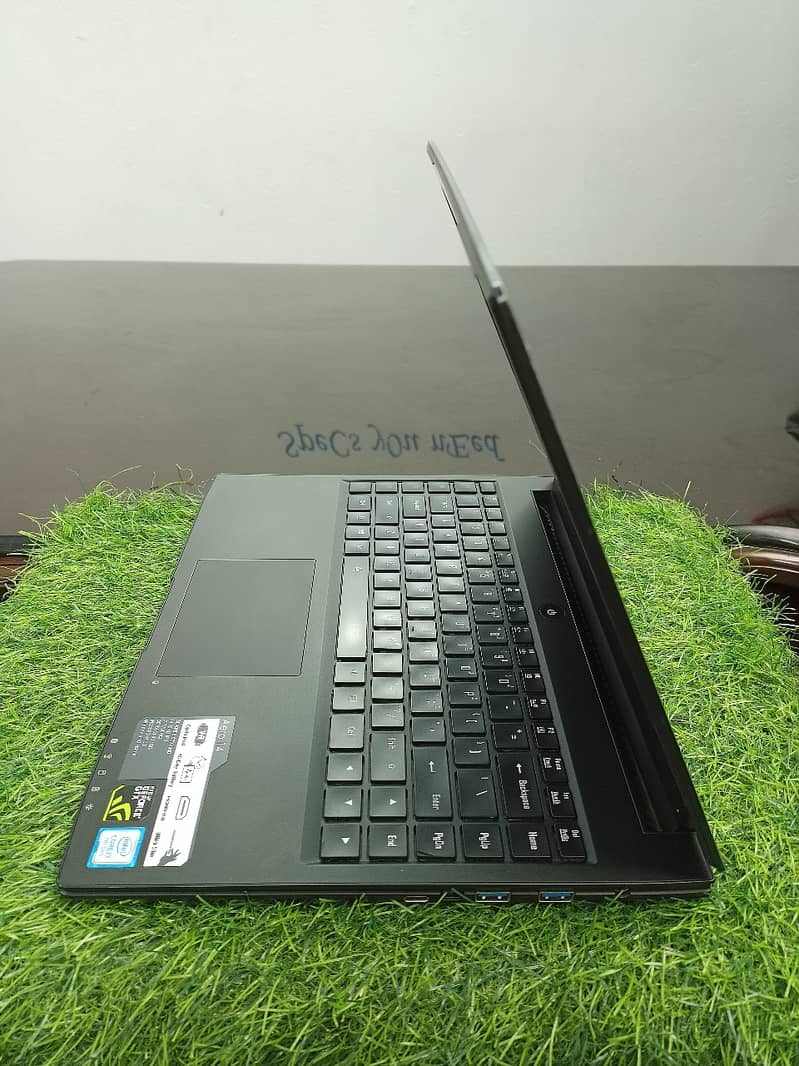 Gigabyte Laptop | Core i7 HQ | 7 Generation | Laptops for sale 2