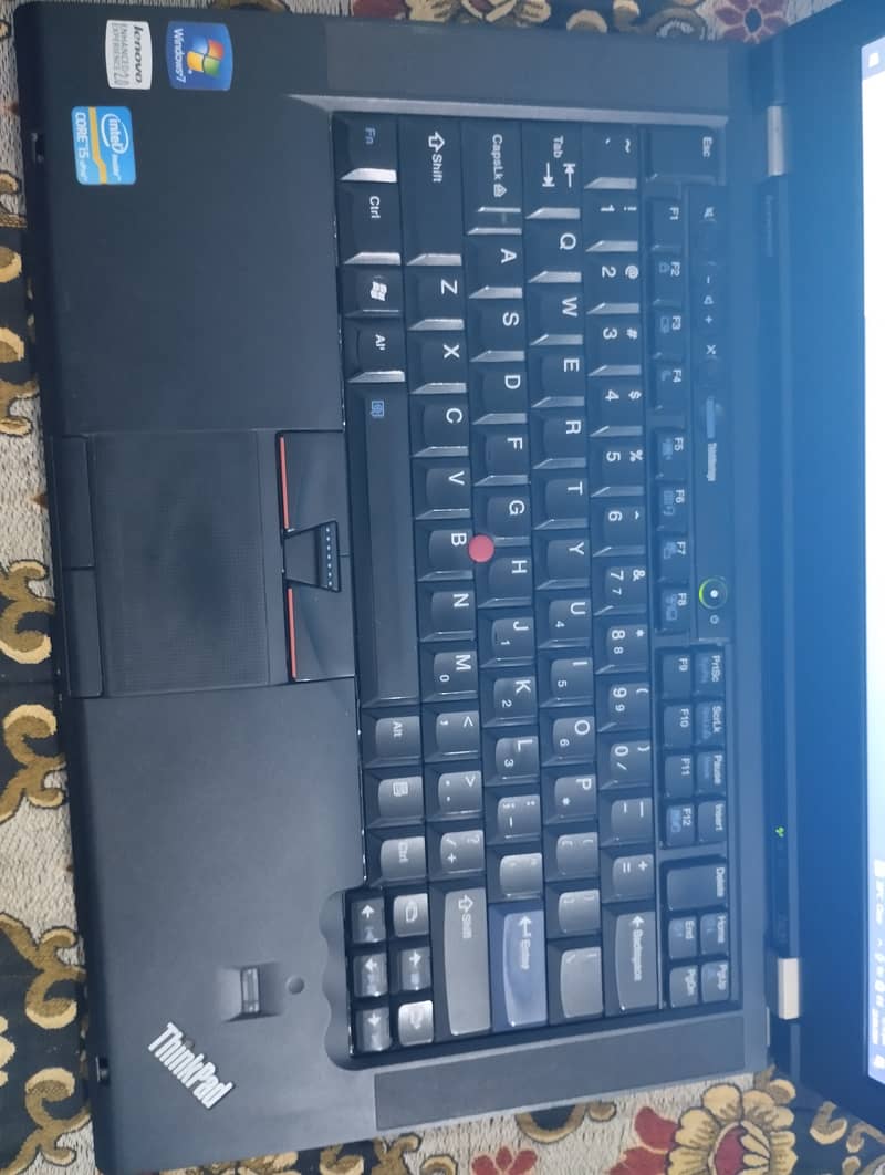 Laptop Lenovo 4