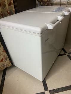 Haier Refrigerator & Freezer 0