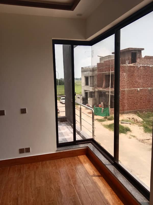 One Kanal Luxury House For Sale in DHA phase 3 16