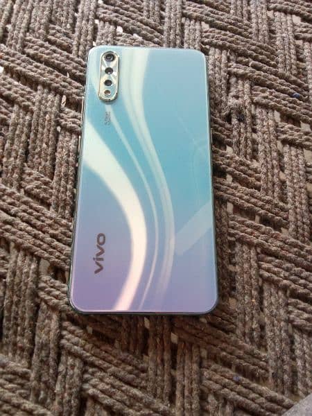 vivo s1 1