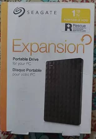NEW Seagate Expansion 1 TB portable HDD 1
