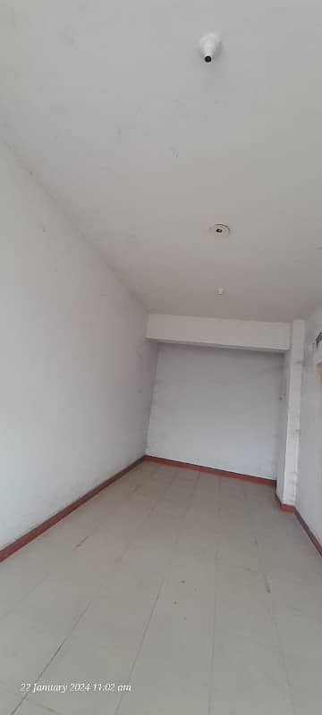 Basement shop available for rent in G-13-3 4