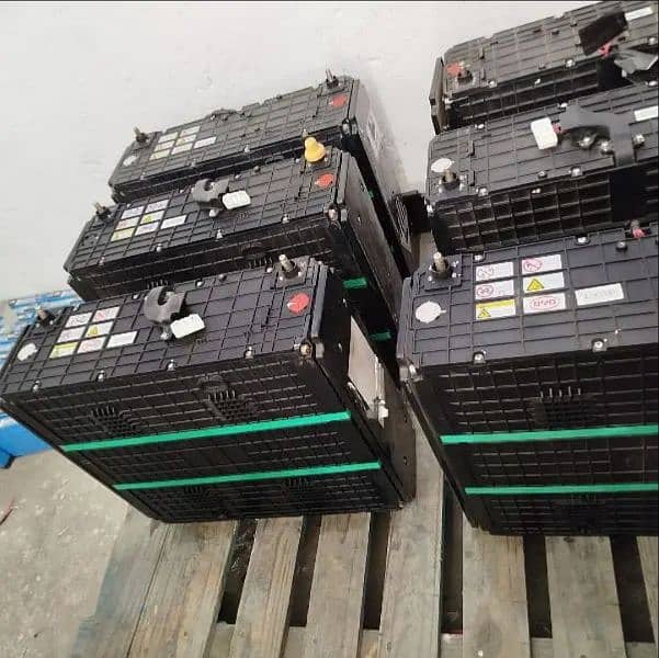 DYD Imported 24V 200Ah Solar Lithium Batteries 0