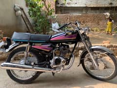 Honda 125 . Full and complete documents