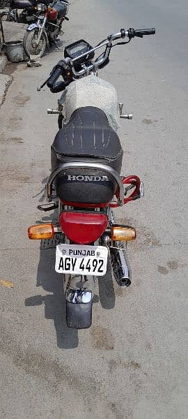 Honda CD70 2