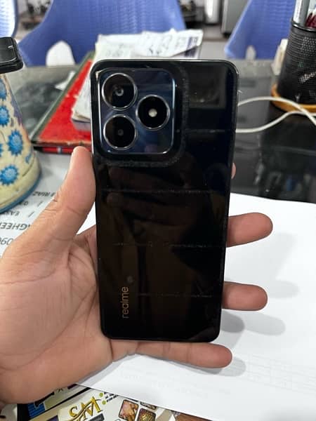 I m selling mobile phone realme c53 6GB Ram 128GB Rom 2