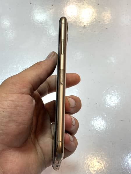 iphone 11 pro max 64gb waterpack golden 10/9.5 factory unlock non pta 10