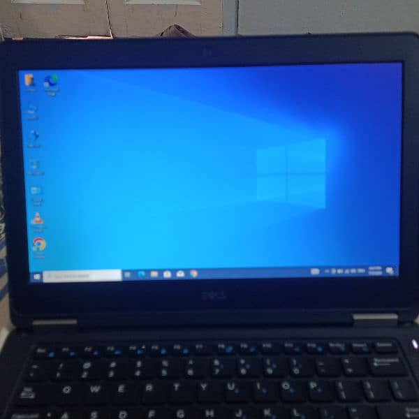 Dell latitude E52750 cor i5 6th generation 2